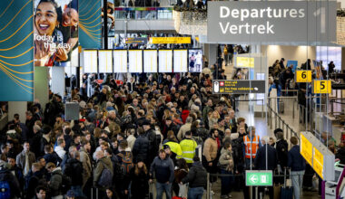 Flykaos på Schiphol-flyplassen i Amsterdam
