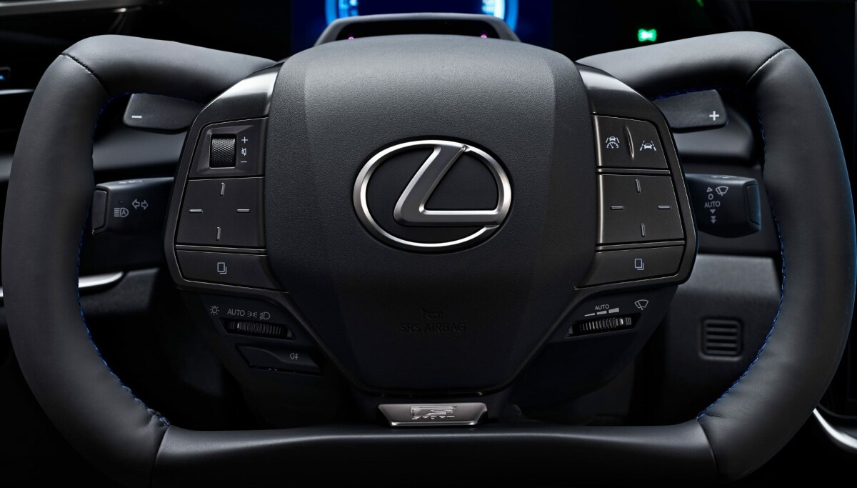 Lexus styrer mot et nytt rekordår i Norge