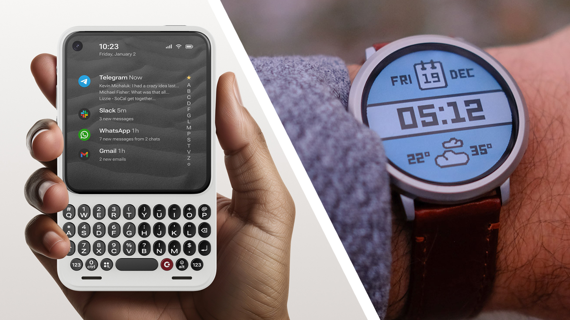 En h&aring;nd som holder Clicks Communicator ved siden av et h&aring;ndledd med Pebble Round 2-klokken p&aring;.