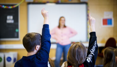 Over 200 skoler bryter lærernormen