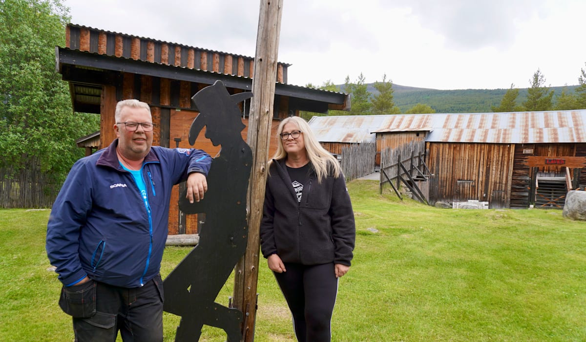 Tek KI-band av plakaten: – Det skal vera ekte vare - fjuken.no