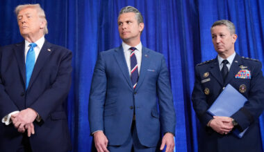 Trump forteller om planer angående å øke USAs forsvarsbudsjett med 50 prosent.