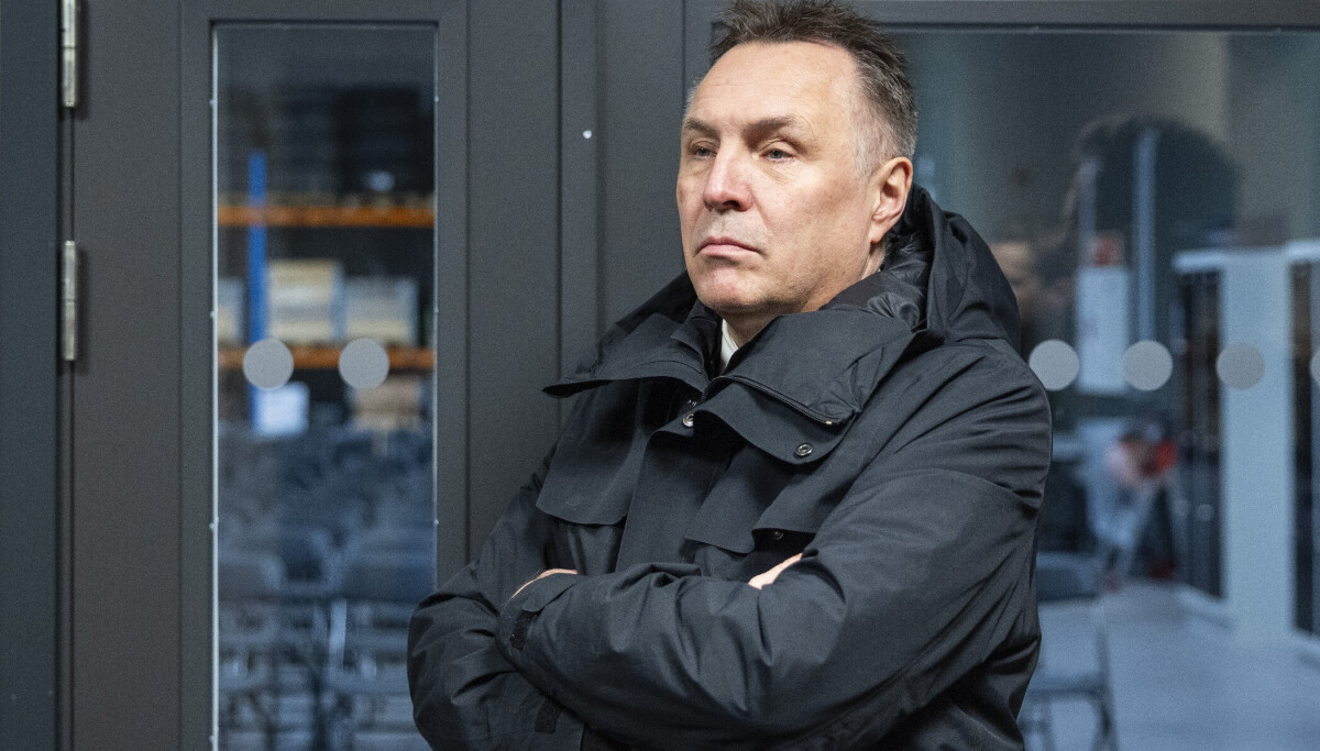 Forsvarsminister Tore O. Sandvik sier Norge skal være med på Natos innsats i Ukraina