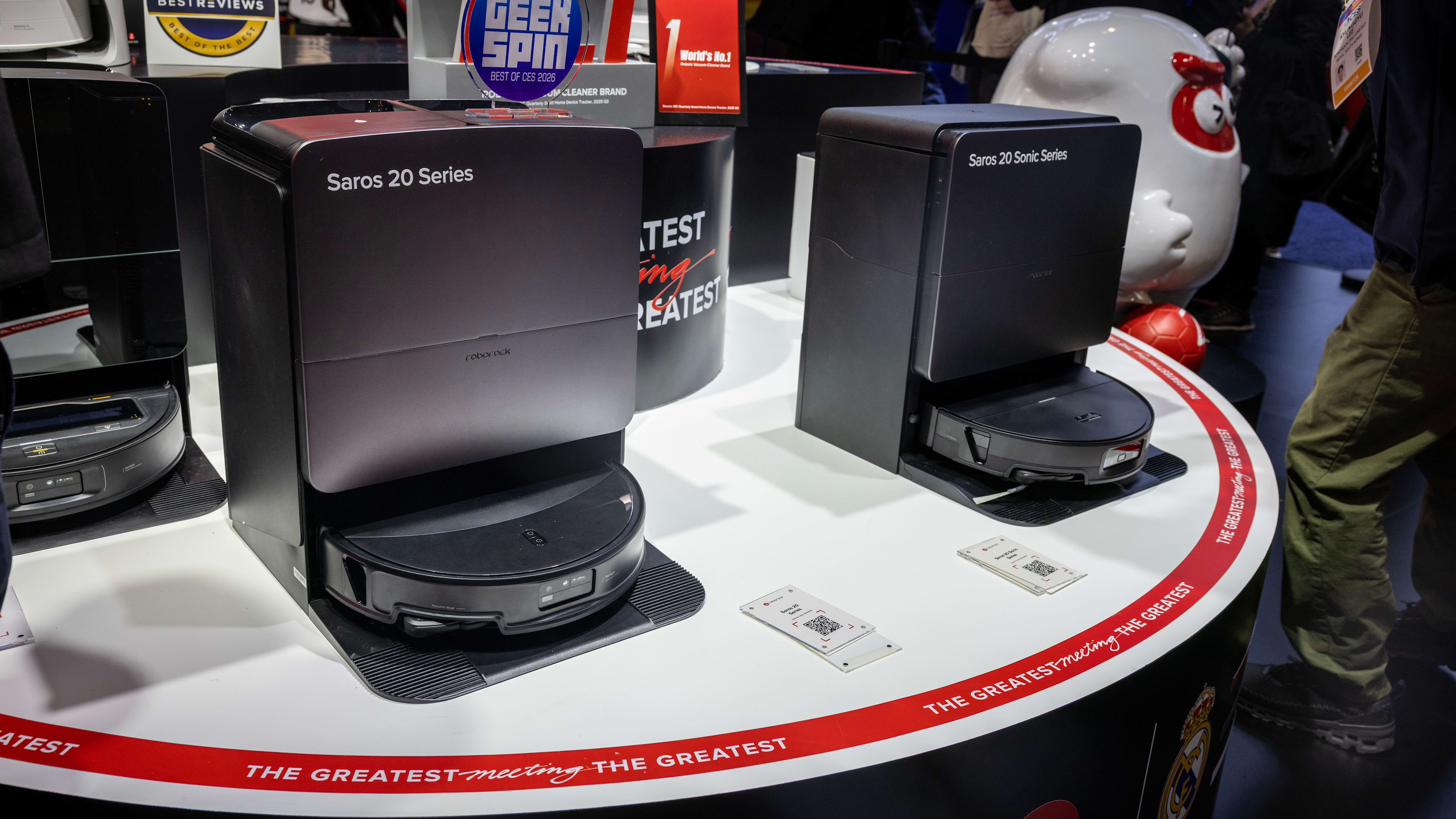 Roborock Saros 20 og 20 Sonic.