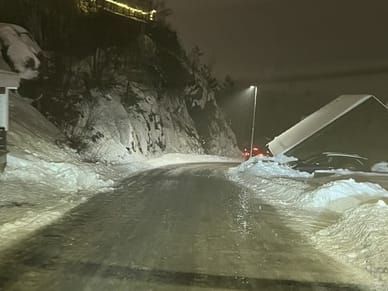 NÅ: Speilblankt på sideveier - agderposten.no