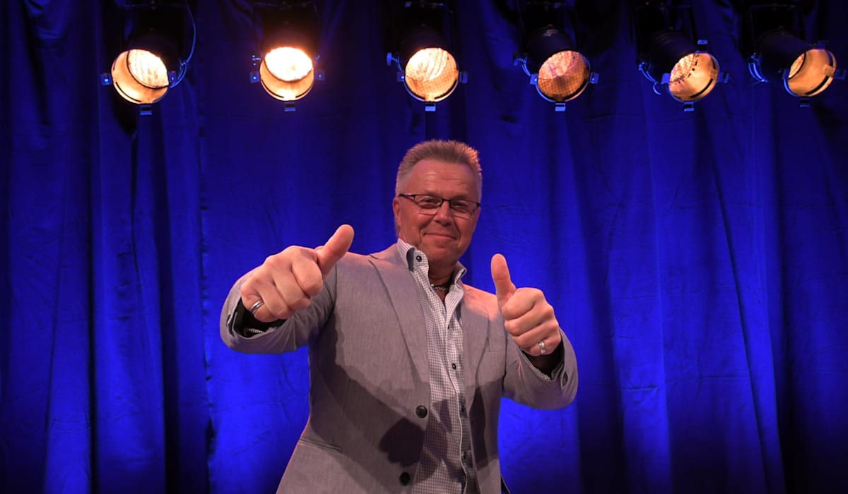 114 spillejobber i året: – Jeg har aldri funnet meg en kjæreste ute på spillejobb