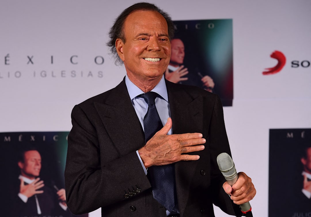 Julio Iglesias etterforskes for seksuelle overgrep