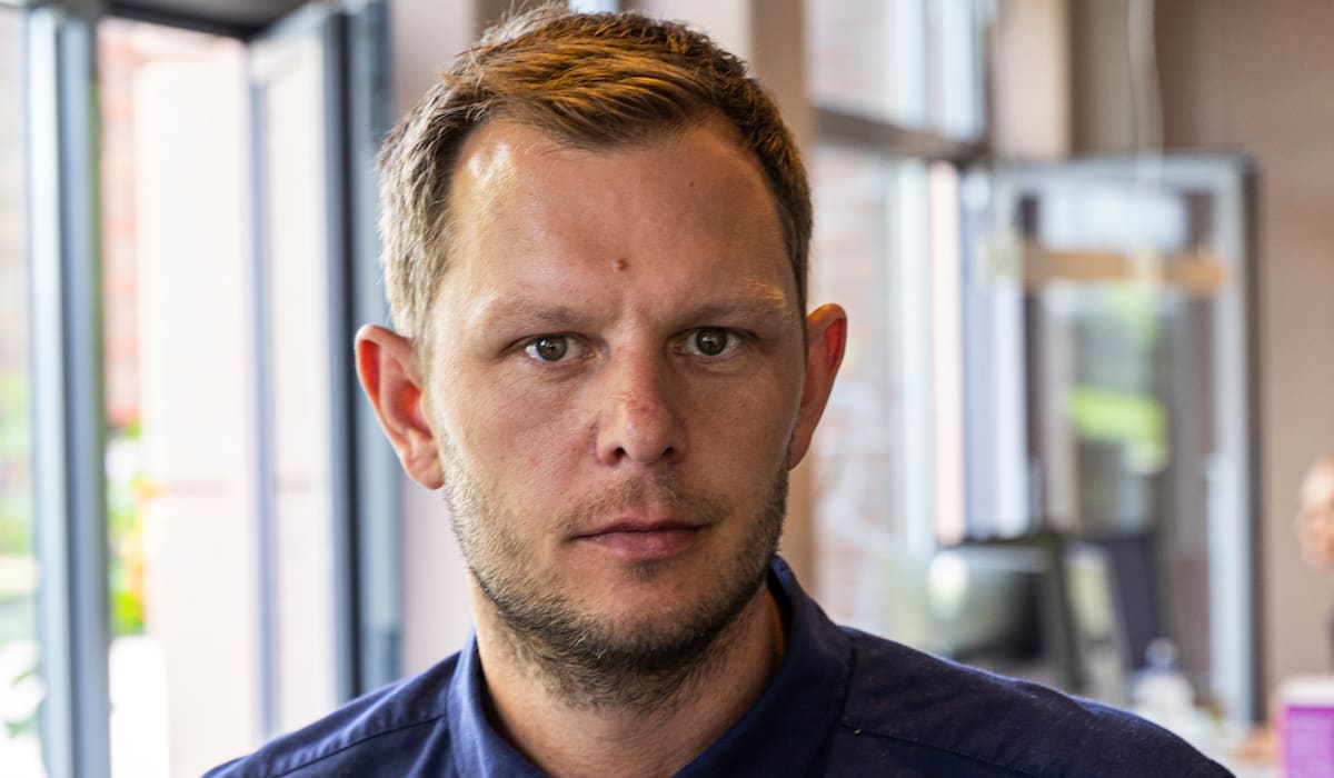 (+) – Det handler ofte om at mor eller far er fulle, dårlig stemning og kjefting i hjemmet - fvn.no