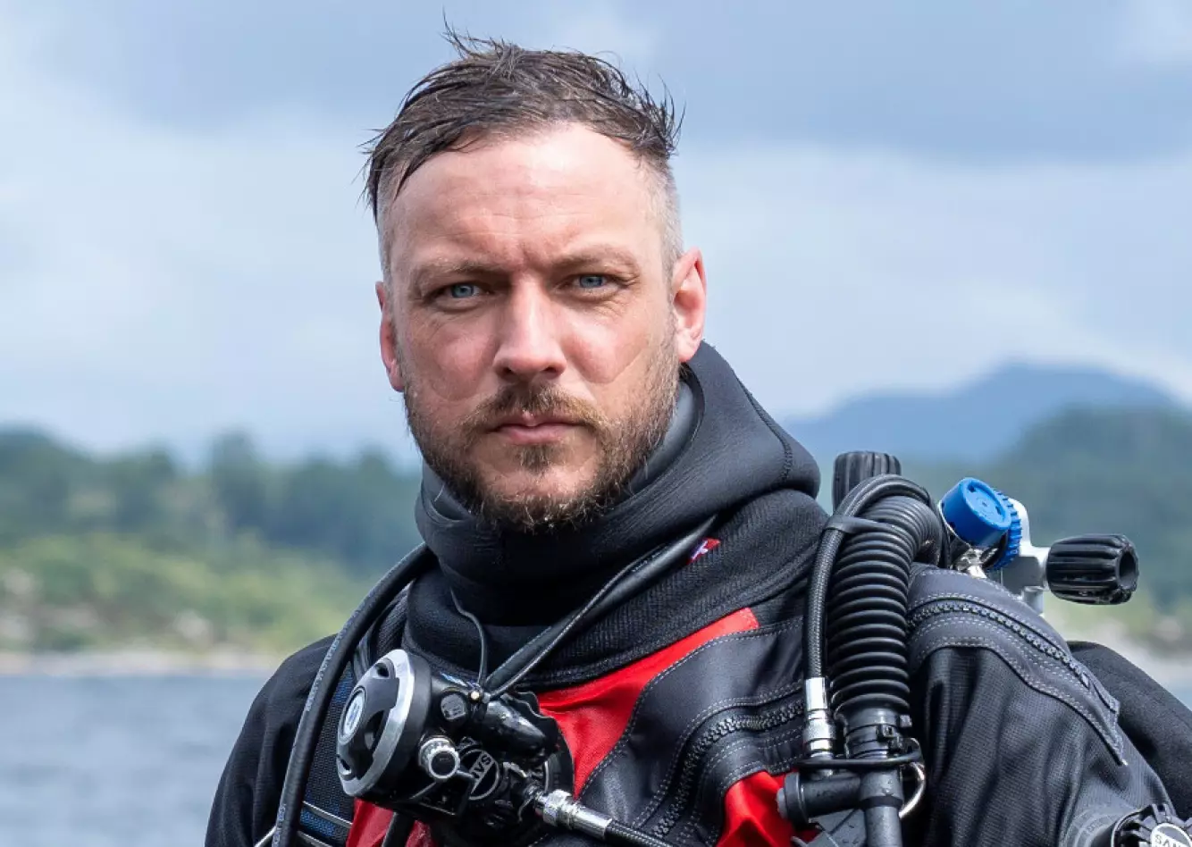 MARINBIOLOG: Fredrik Myhre er leder for havteamet i WWF Verdens naturfond. Foto: Geir Barstein/WWF Verdens naturfond