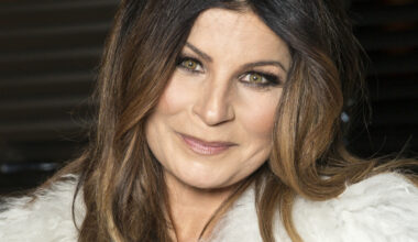 Carola Häggkvist avslører cyste - opereres