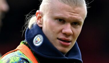 Kritikken hagler - Dagbladet