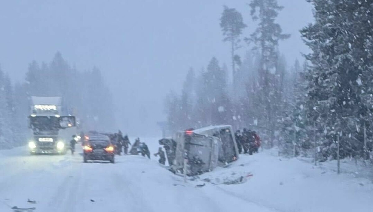 - Folk blør og er i sjokk