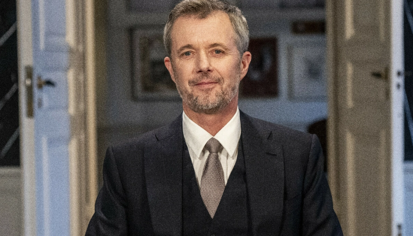 NYTTÅR 2024: Kongen brukte også dress under nyttårstalen i 2024. Foto: Ida Marie Odgaard / Ritzau / NTB