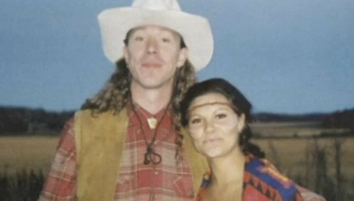 E-Type avslører hemmelig fest på slottet med kronprinsesse Victoria