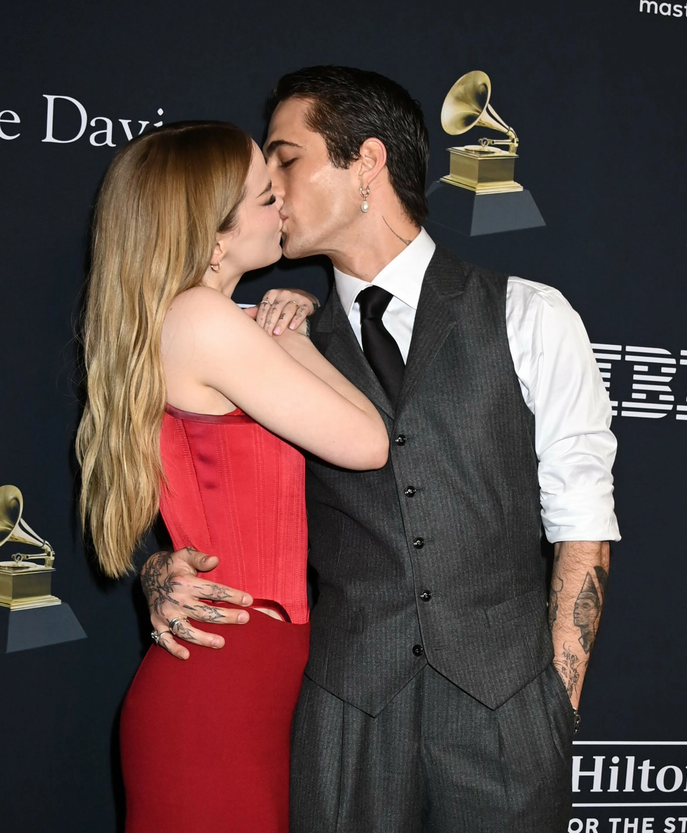 ENDELIG: Etter at romanseryktene hadde svirret i nesten et halvt år, bekreftet turtelduene at de faktisk hadde funnet tonen. Foto: NTB