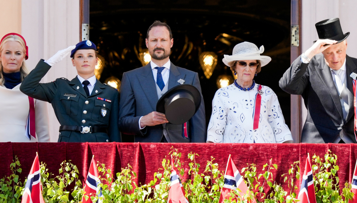 Mann tiltalt for å true med å sprenge Slottet i 2025