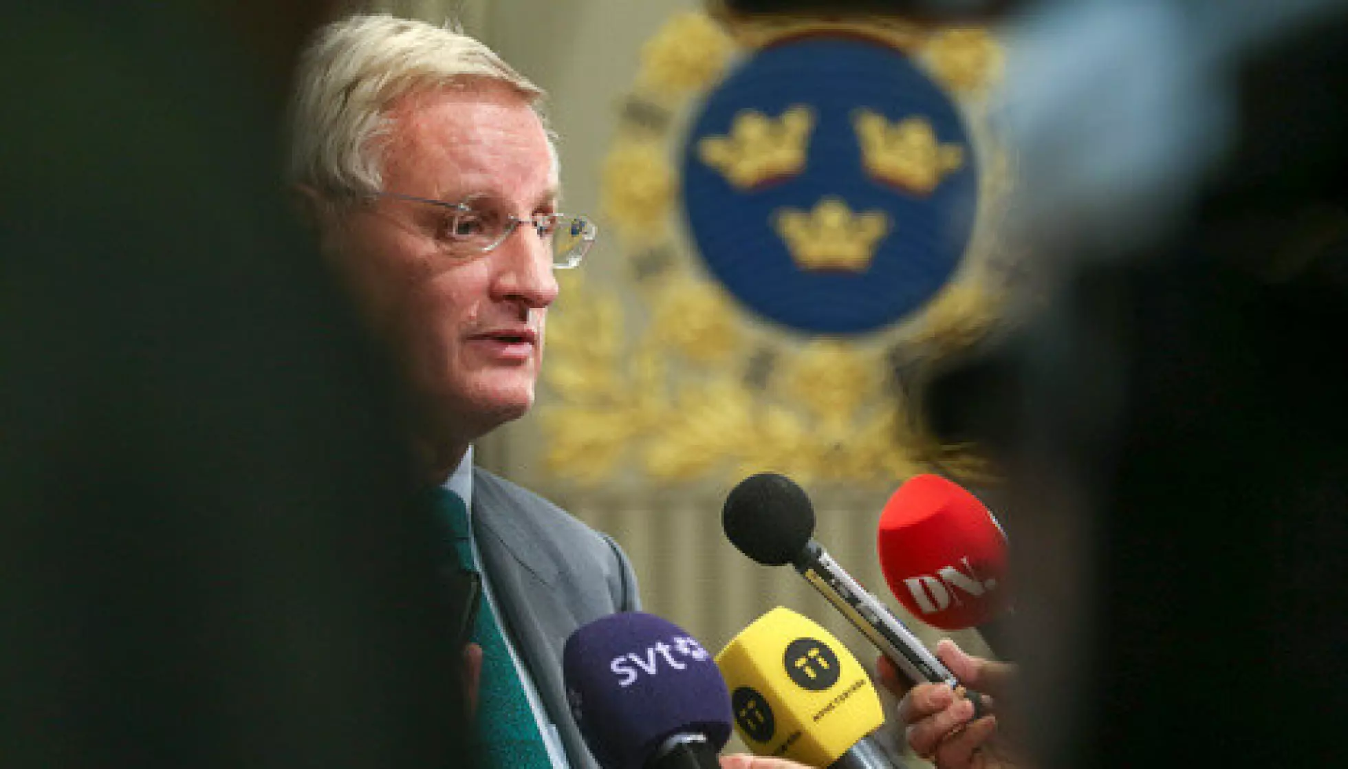 MENER: Sveriges tidligere stats- og utenriksminister Carl Bildt mener president Donald Trump vil gjøre alvor av trusselen om å ta Grønland fra Danmark. Foto: Sören Andersson / NTB