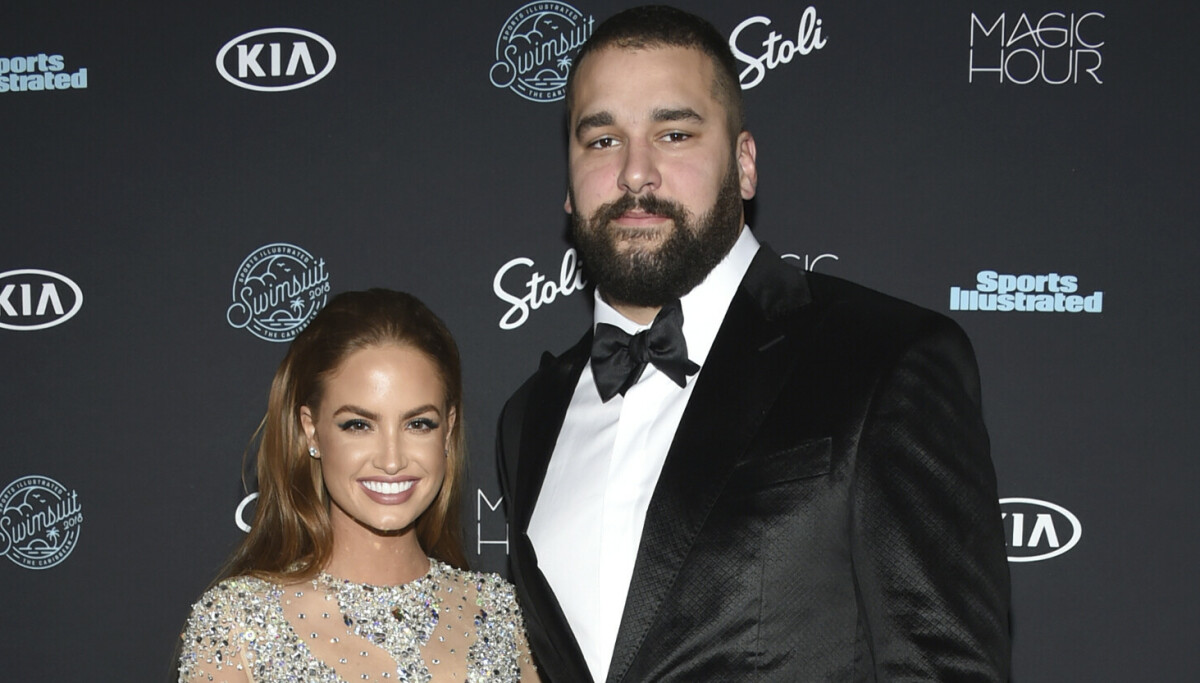 Saksøker eksen etter intime avsløringer