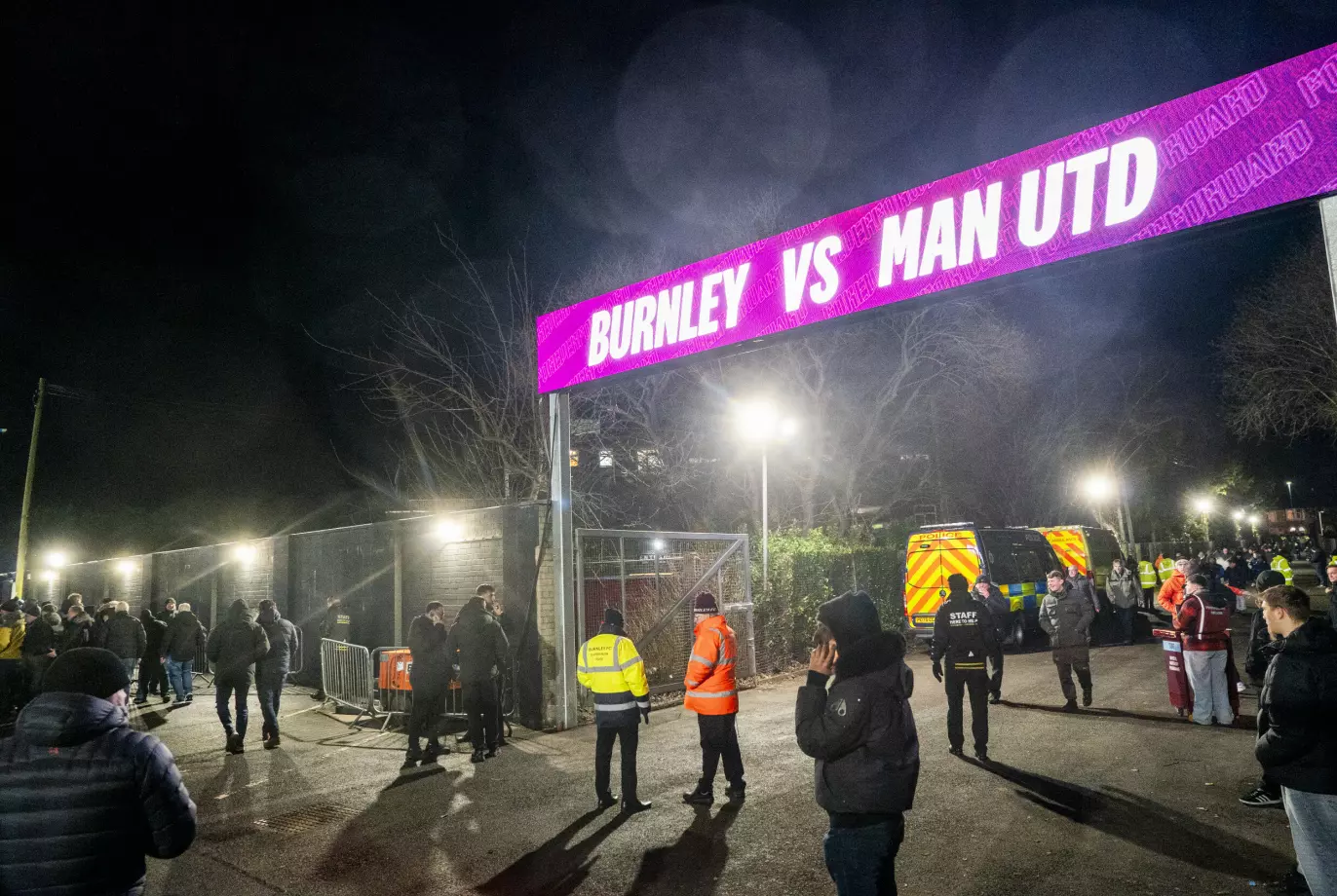 NY NEDTUR: Fansen håpet på en opptur mot Burnley, men det ble bare ett poeng. Foto: John T. Pedersen / Dagbladet
