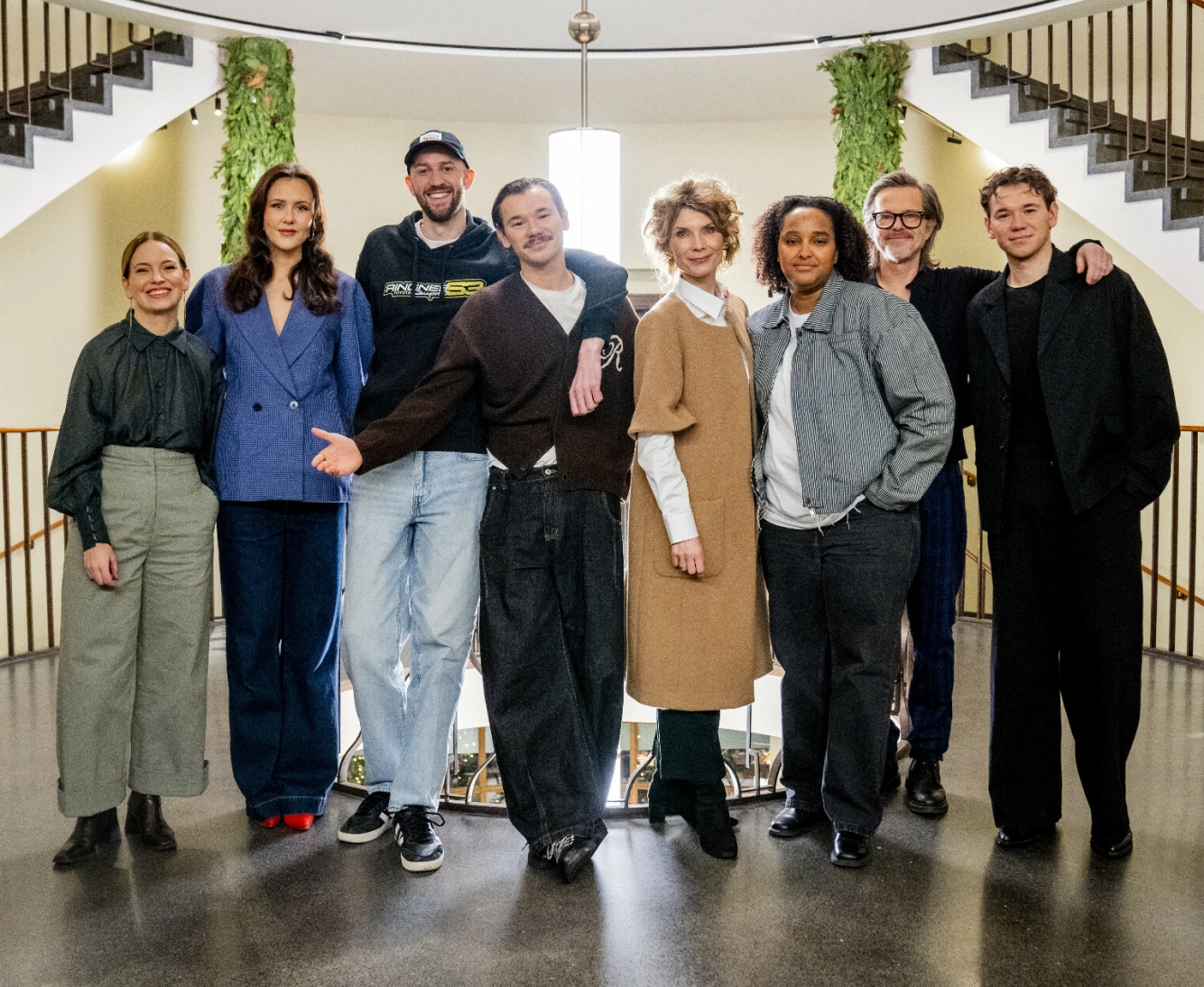 HVER GANG VI MØTES: Årets deltakere i TV 2-programmet er Marit Larsen, Synne Vo, Hagle (André Jensen), Martinus Gunnarsen, Herborg Kråkevik, Musti, Espen Lind og Marcus Gunnarsen. Foto: Fredrik Varfjell / NTB