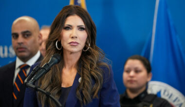 Økende kritikk: - Hun må fjernes