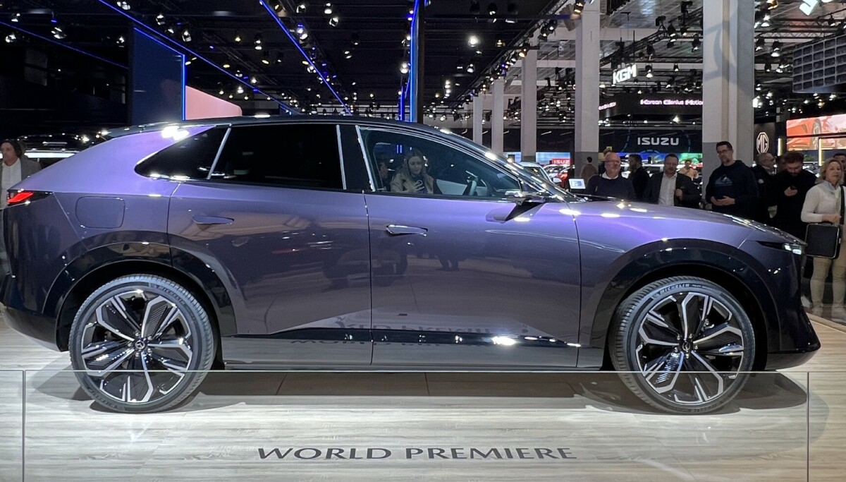 Dette er Mazda CX-6e