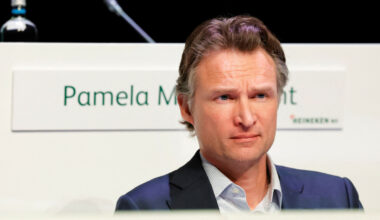 Øl-toppsjef går av