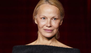 Pamela Anderson overrasker med ny frisyre