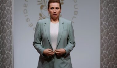 Grønlands regjeringssjef: – Vi velger Danmark