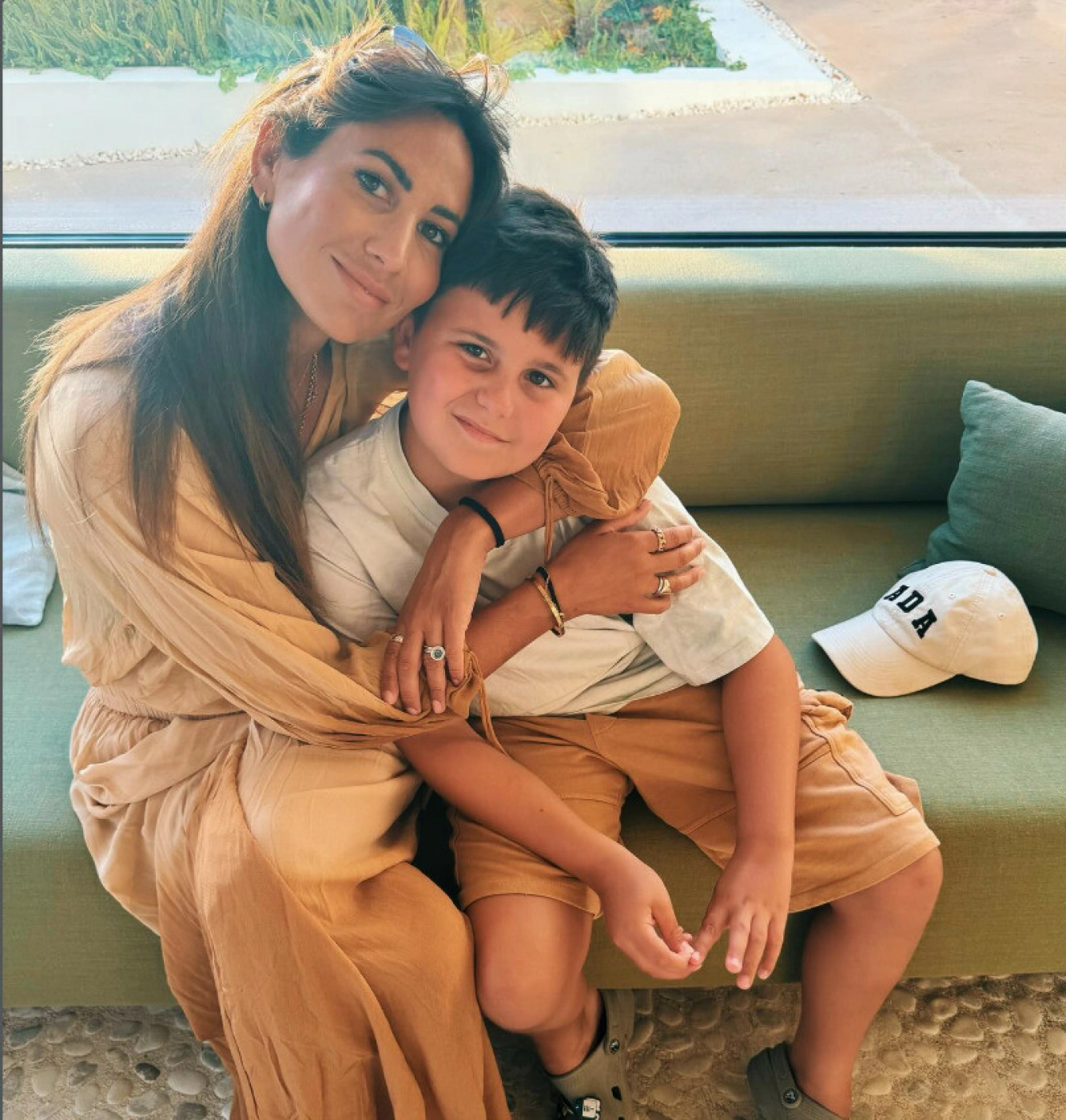 KLEM: Ciara Janson og sønnen Albert, som hun fikk med Måns Zelmerlöw i 2018. Foto: Instagram / @iamciara