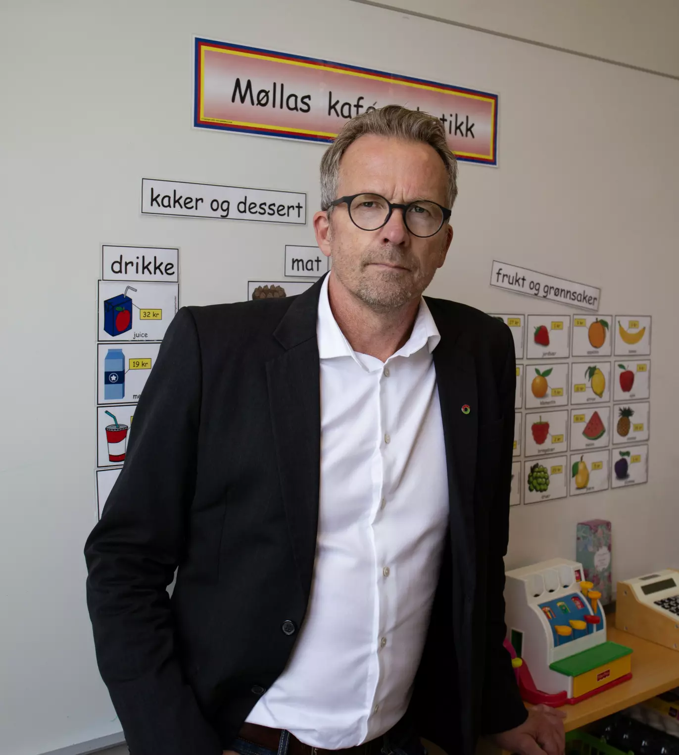 MANER TIL SAMARBEID: Geir Røsvoll, leder i Utdanningsforbundet, er opptatt av et best mulig samarbeid mellom skole og hjem. Foto: Utdanningsforbundet