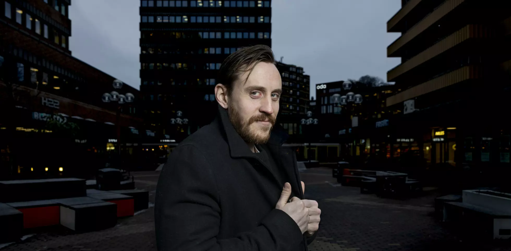 HEMMELIGHETSFULL: Dagbladet spurte Silset hva han gror skjegg til. Han kunne ikke avsløre hva, så da ble svaret kort og enkelt: - Livets opphold. Foto: Nina Hansen / Dagbladet