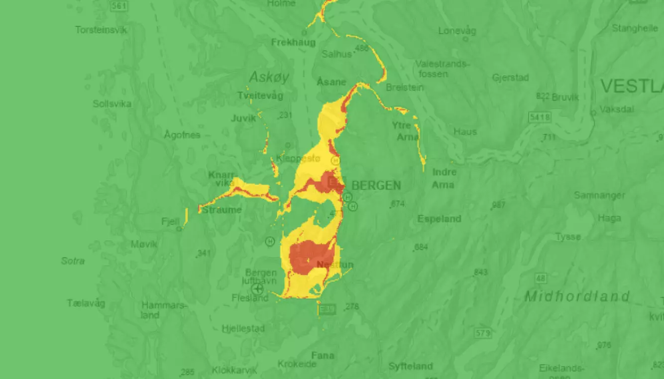 BERGEN: Det er varslet at større områder i Bergen kommune vil være rammet av moderat og høy luftforurensning onsdag ettermiddag. Luftforurensningen blir ofte høyere i perioder med økt trafikk. Skjermdump: Luftkvalitet i Norge
