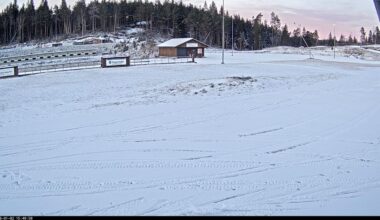 (+) – I løpet av kvelden trykker vi på knappen - fvn.no