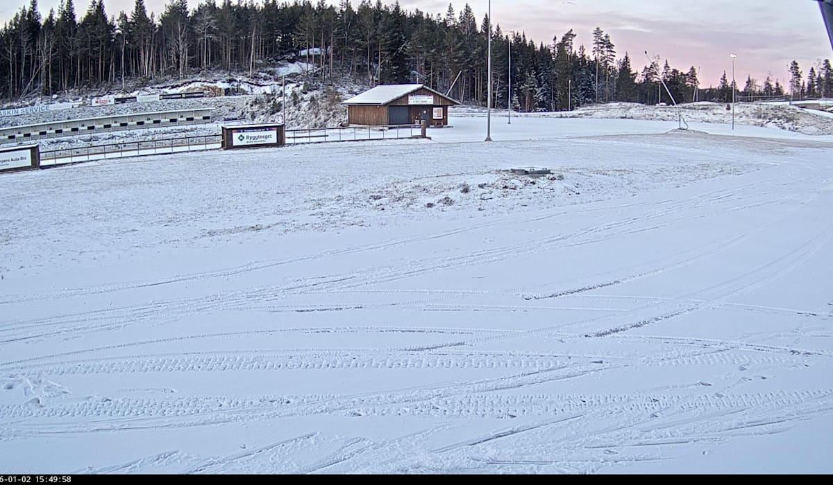 (+) – I løpet av kvelden trykker vi på knappen - fvn.no