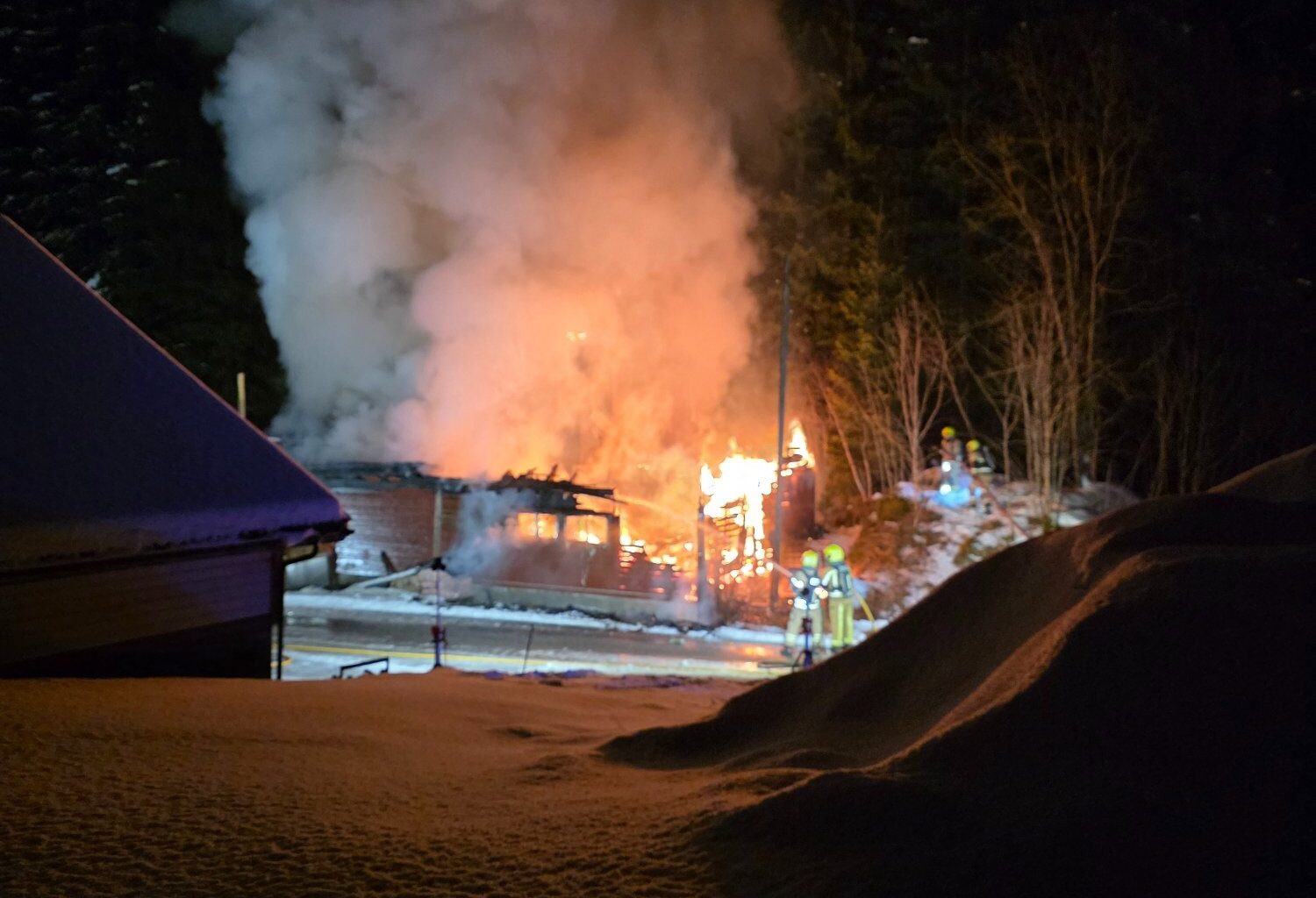 Brann, Ullensvang | Kraftig brann i Ullensvang