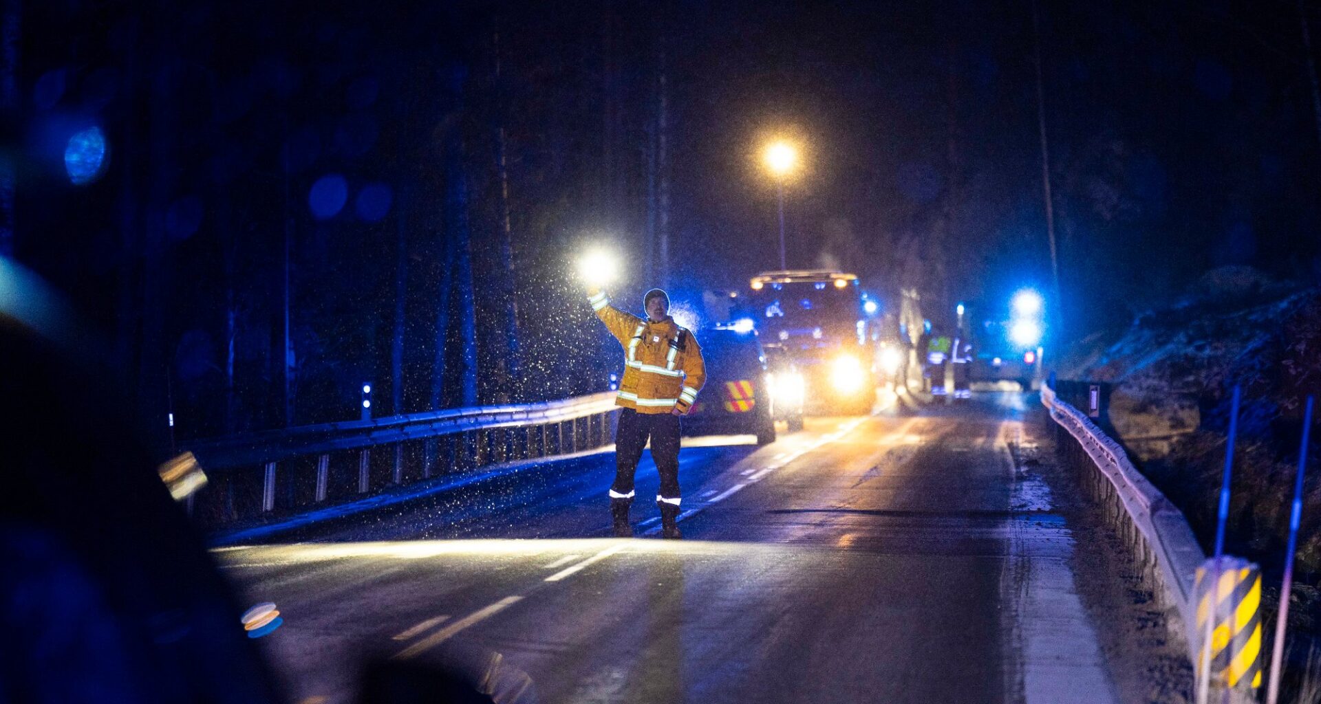 Trafikk, Ådal | Stor utrykning til E16: – Medisinsk nødstilfelle