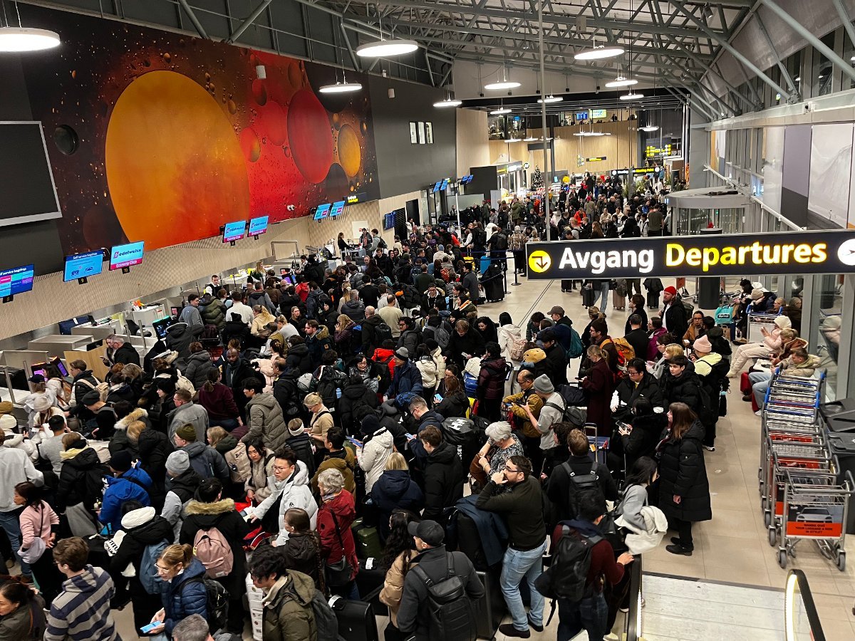 Avinor, Fly | Flykaos på Tromsø lufthavn: – En sulteforet melkeku for Avinor