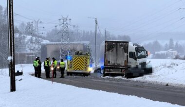 Politi, Nabokommune | Alvorlig trafikkulykke – mann i 20-årene bekreftet omkommet