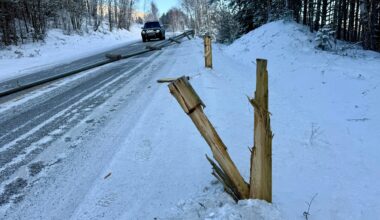 Ulykker og hendelser, Ringebu | 100 meter med autovern ligger i vegbanen – stengte vegen