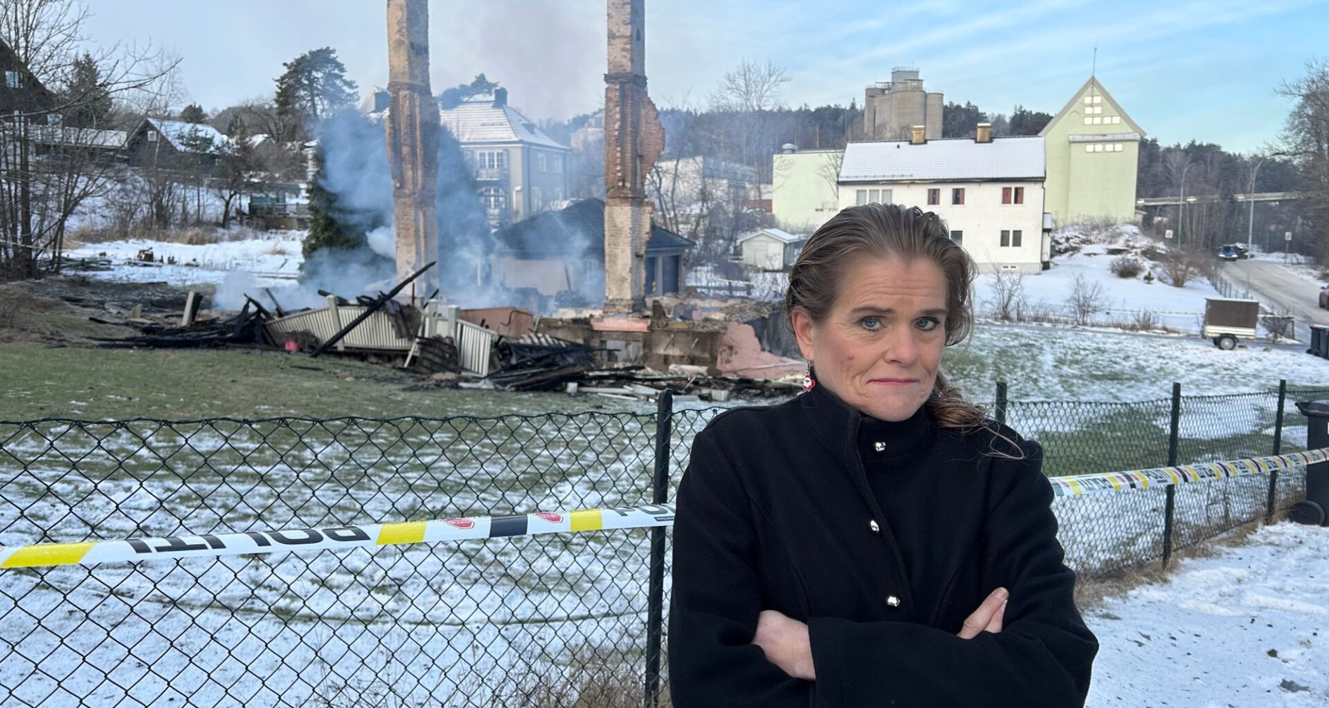Nyheter, Brann | Nina ble vitne til at nabohuset brant ned: – Det er helt uvirkelig - Telemarksavisa