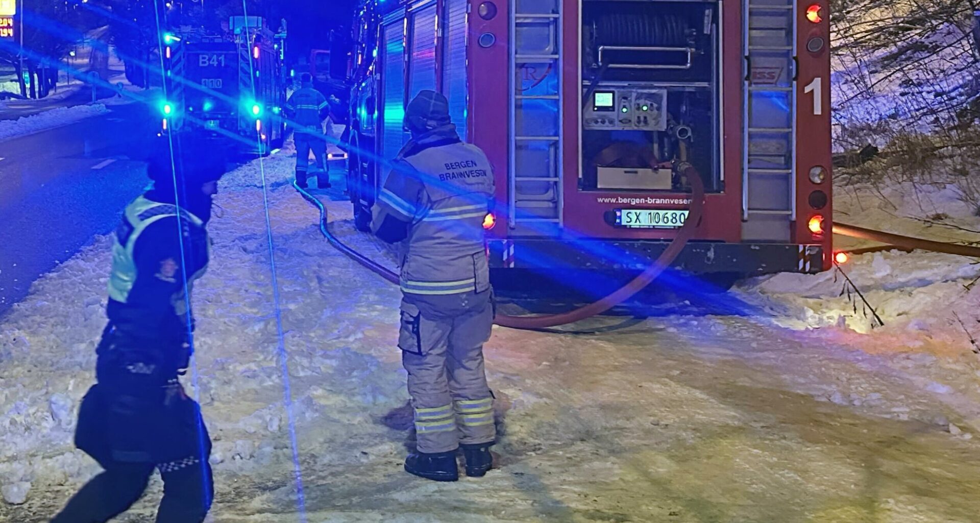 Nyheter, Brann | Brann i trehus i Fyllingsdalen slukket