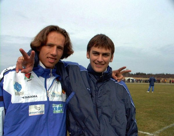 
MOLDE 19990408: Fotball: De to yngste i Moldes A-stall denne sesongen er Svein Tore Brandshaug (20) (tv) og Magne Hoseth (19). .Foto: Kjell Herskedal, SCANPIX