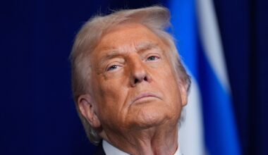 Utenriks, USA | Trump bekrefter angrep på Venezuela, opplyser at Maduro er tatt til fange