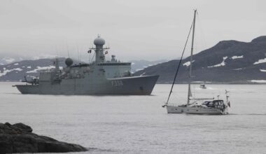 Grønland, Russland | Russland sier de er «svært bekymret» for soldater fra Nato-land på Grønland