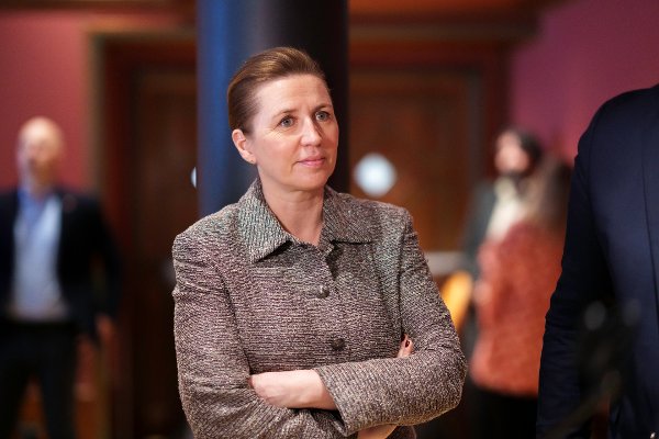 Asker 20250225. 
Statsminister Jonas Gahr Støre, Danmarks Statsminister Mette Fredriksen, Islands Statsminister Kristrún Mjöll Frostadóttir, Magdalena Andersson (Sverige) og Antti Lindtmann (Finland) under kongressen for Arbeiderbevegelsens nordiske samarbeidskomite (Samak) i Oslo
Foto: Cornelius Poppe / NTB