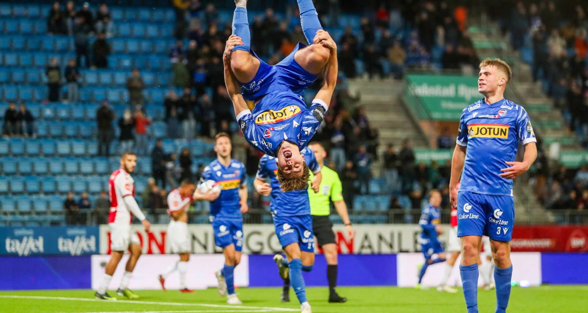 Sport, Fotball | Talentet ble hyllet, så ble alt snudd på hodet – nå er Martin solgt