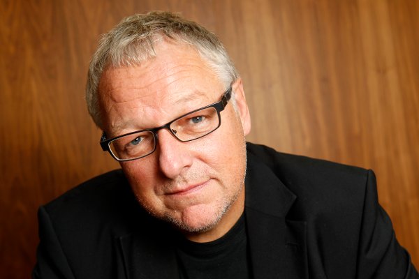 Oslo 20110823.
Forfatteren Roy Jacobsen fotografert på Cappelen Damm forlag tirsdag. Jacobsen er i høst aktuell med boka