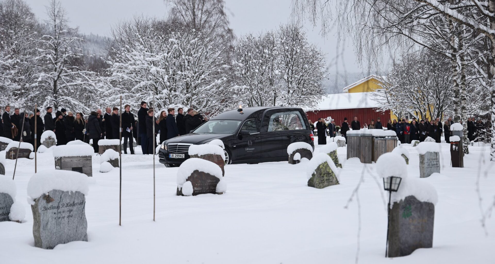 Dødsfall, Lillehammer | Venner og familie tok farvel med Sivert Guttorm Bakken: – En utrolig verdig hyllest