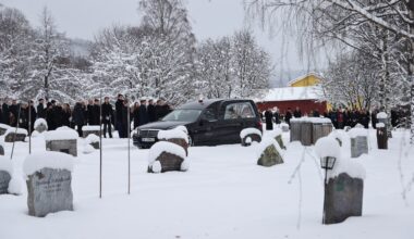 Dødsfall, Lillehammer | Venner og familie tok farvel med Sivert Guttorm Bakken: – En utrolig verdig hyllest